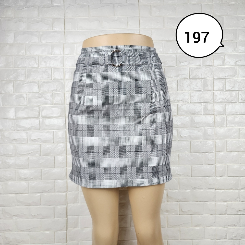 Black & White Small Mini Skirt – Cute Casual Fitted Mini Skirt